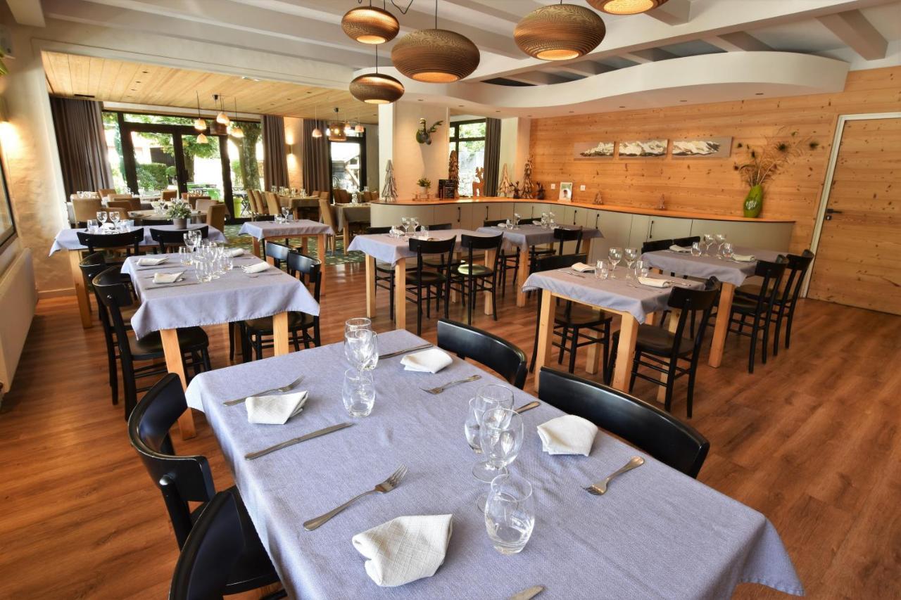 Hotel Et Appart'Hotel De L'Hermitage Thones Bagian luar foto